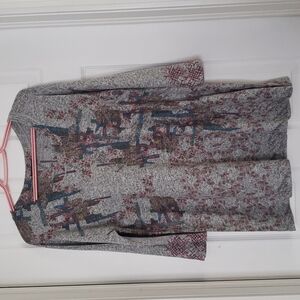 Inoah 3/4 sleeve  Tops NWOT